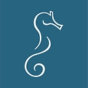 Luxury Resorts International logo