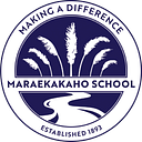 Maraekakaho School logo