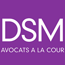 Logo de DSM