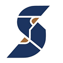 Logo de Suma Estrategia