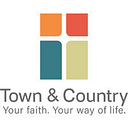 TOWN & COUNTRY LIVING