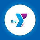 Logo de YMCA