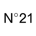 N°21 logo
