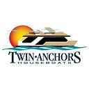 Twin Anchors Marine logo
