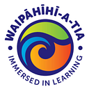 Waipahihi School logo