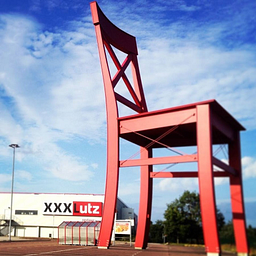 XXXLutz logotyp
